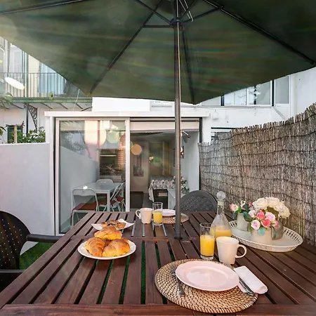 Cozy T.m. Flat In The Heart Of * Lisbon